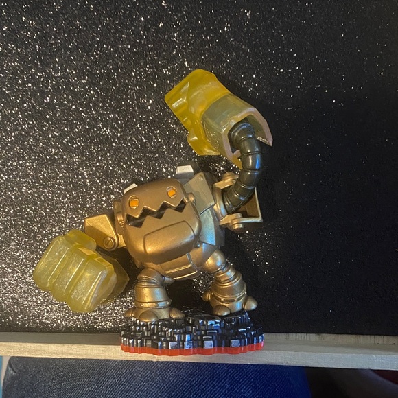Skylanders Trap Team Jawbreaker - Loose - Picture 1 of 1